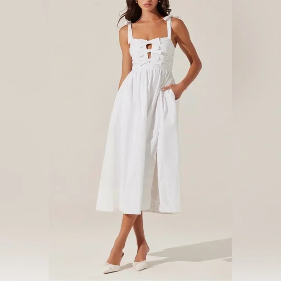 ASTR the Label Helia Sleeveless A-Line Dress White New - Picture 6 of 9